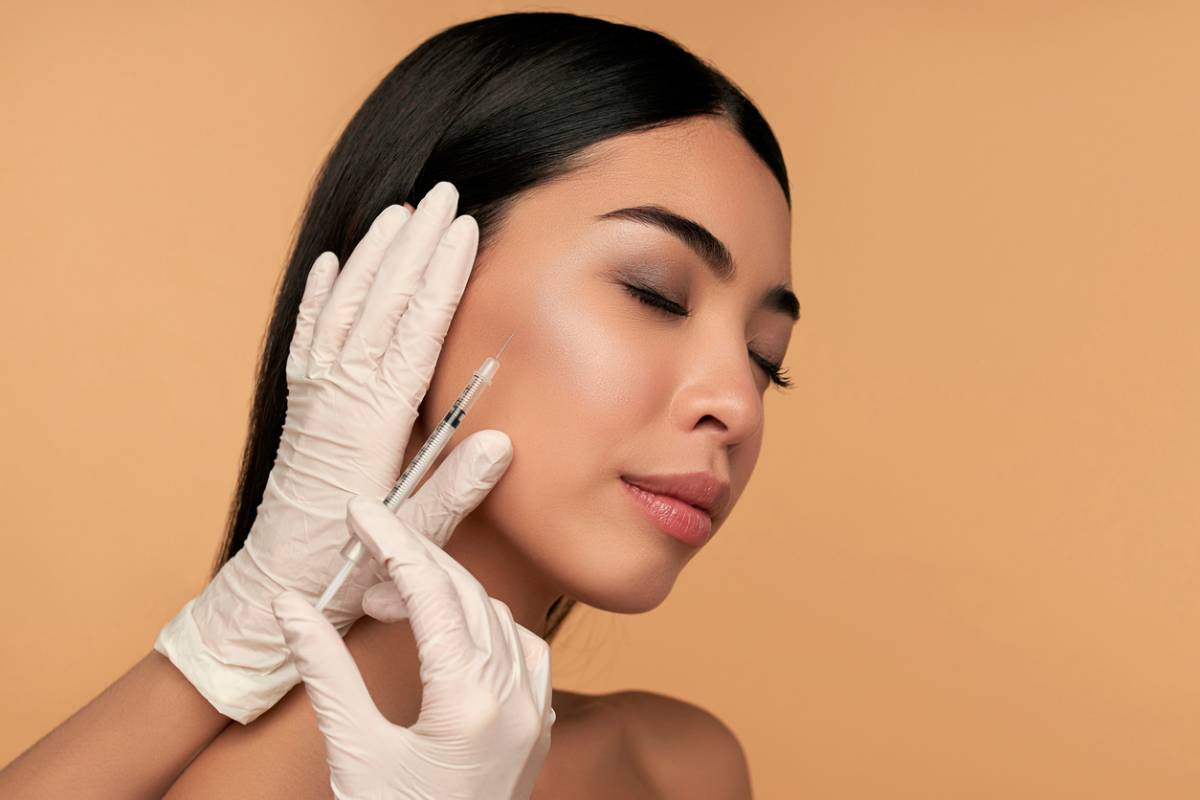 featured image for temporary versus permanent dermal fillers